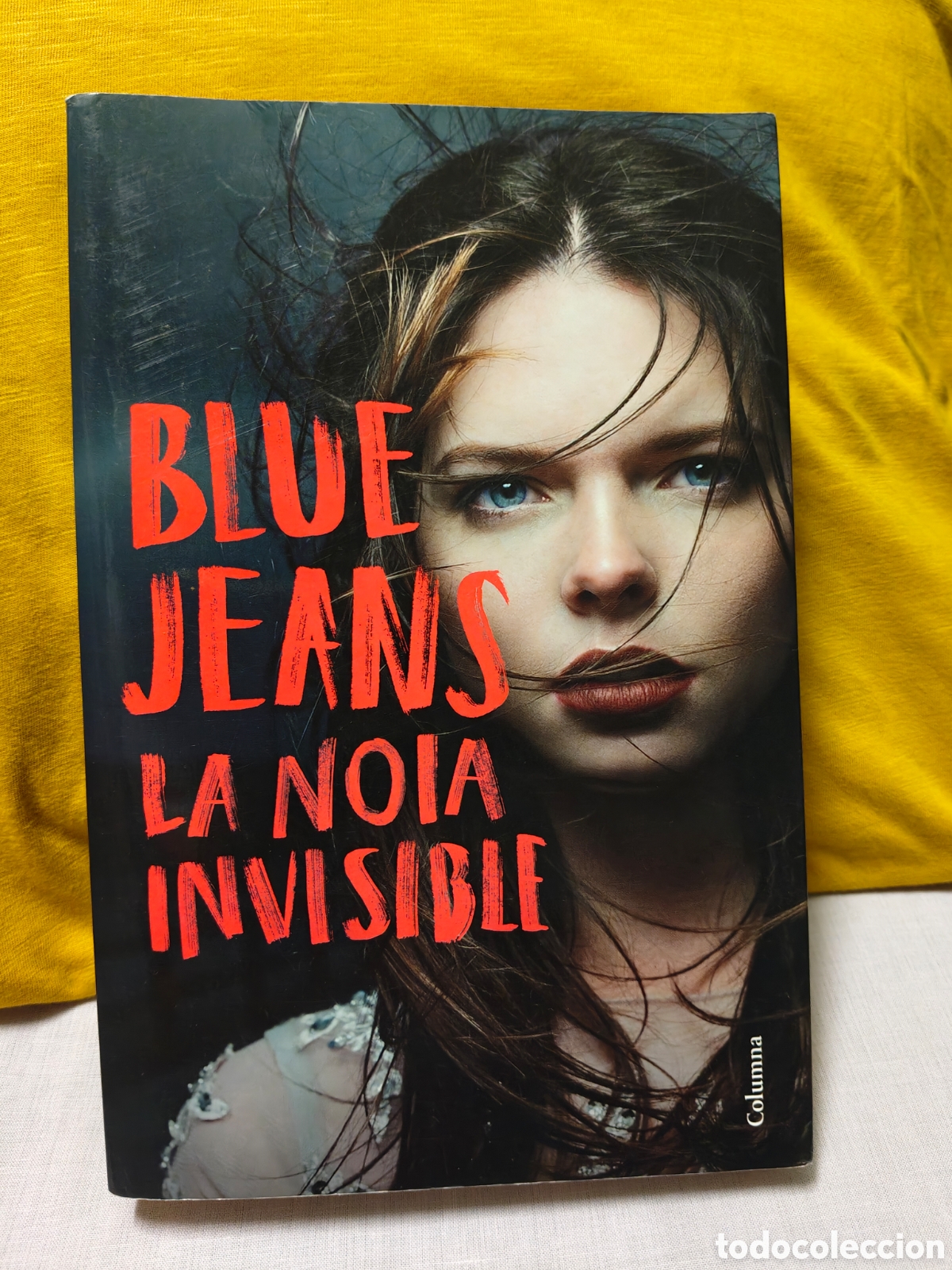 Libros de segunda mano: La Noia Invisible, Blue Jeans