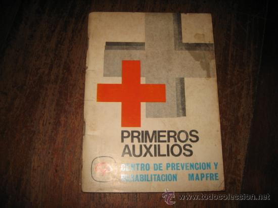 Libros de segunda mano: PRIMEROS AUXILIOS - Foto 1