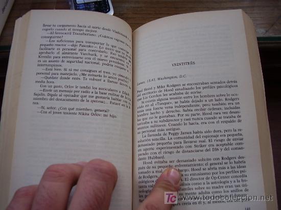 Libros de segunda mano: El Silencio del Kremlin  Tom Clancy - Foto 3