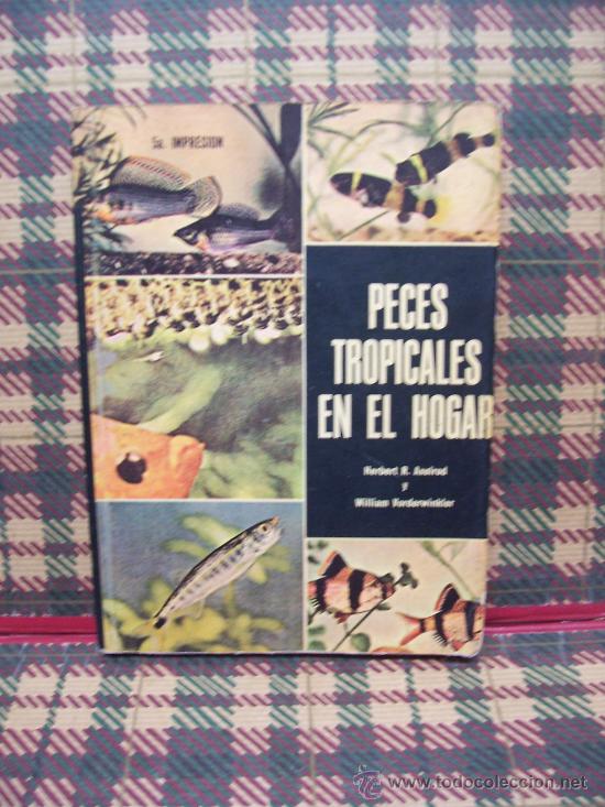 Libros de segunda mano: PECES TROPICALES EN EL HOGAR - ED. CONTINENTAL 1969 - ILUSTRADO - Foto 1