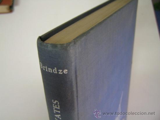 Libros de segunda mano: el libro de los expertos en yates,ruth brindze,1960,garriga ed ed,ref rr41 - Foto 2