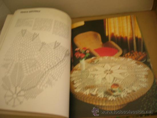 Libros de segunda mano: Mis Labores. Ganchillo, punto y macram&eacute;. Editions de Saxe. Circulo de Lectores, a&ntilde;o 1979. - Foto 3