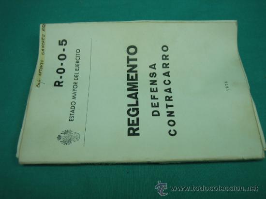 Libros de segunda mano: Ejercito Espa&ntilde;ol. Reglamento. Defensa contrcarros 1976 - Foto 2