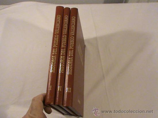 Libros de segunda mano: Historia del pueblo valenciano. (3 tomos) Completo. - Foto 2