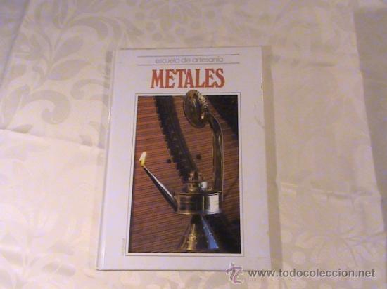 Libros de segunda mano: Escuela de artesania. Metales. - Foto 1
