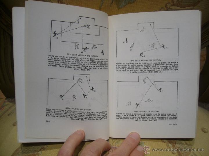Libros de segunda mano: REGLAMENTO DE FUTBOL COMENTADO, DE PEDRO ESCARTIN. - Foto 3