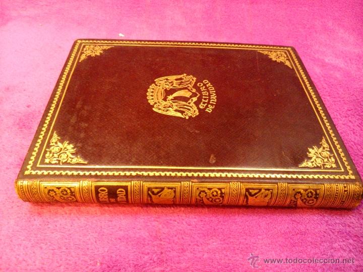 Libros de segunda mano: EL LIBRO DE NAVIDAD 1949 - Foto 1