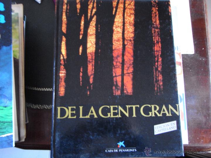Libros de segunda mano: De la gent gran. Versi&oacute;n en castellano. - Foto 1