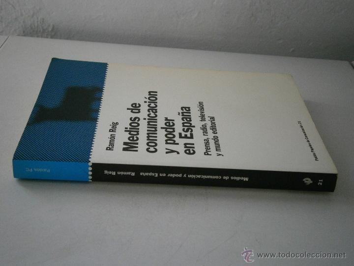 Libros de segunda mano: Medios de comunicacion y poder en Espa&ntilde;a Ramon Reig Paidos 1 edicion 1998 EC - Foto 3