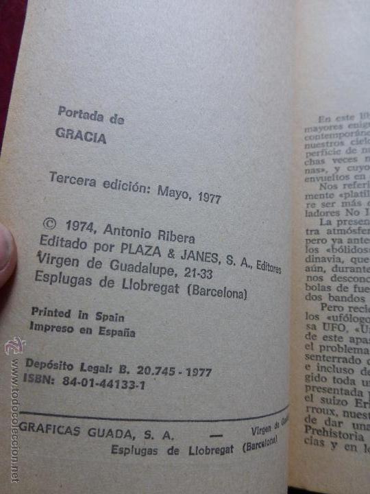 Libros de segunda mano: &iquest;De veras los ovnis nos vigilan? - Antonio Ribera - Foto 2