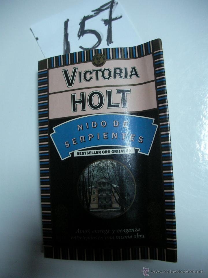 Libros de segunda mano: NIDO DE SERPIENTES - VICTORIA HOLT - ENVIO GRATIS A ESPA&Ntilde;A - Foto 1