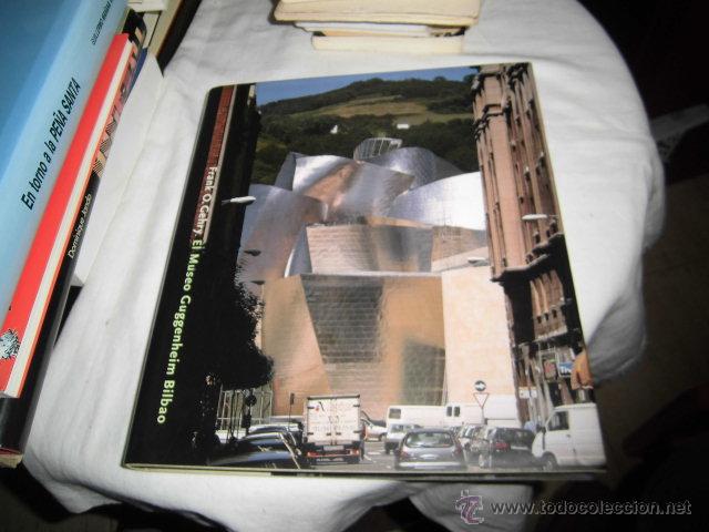 Libros de segunda mano: EL MUSEO GUGGENHEIM BILBAO 1998 - Foto 1
