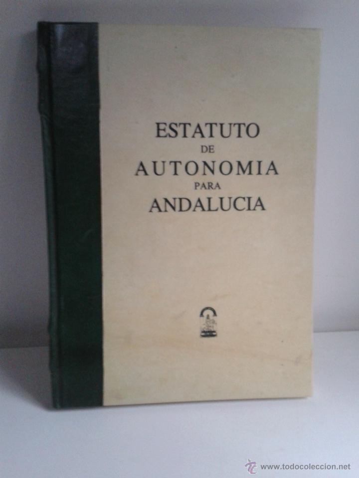 Libros de segunda mano: ESTATUTO DE AUTONOMIA PARA ANDALUCIA. A&Ntilde;O 1990 - Foto 2