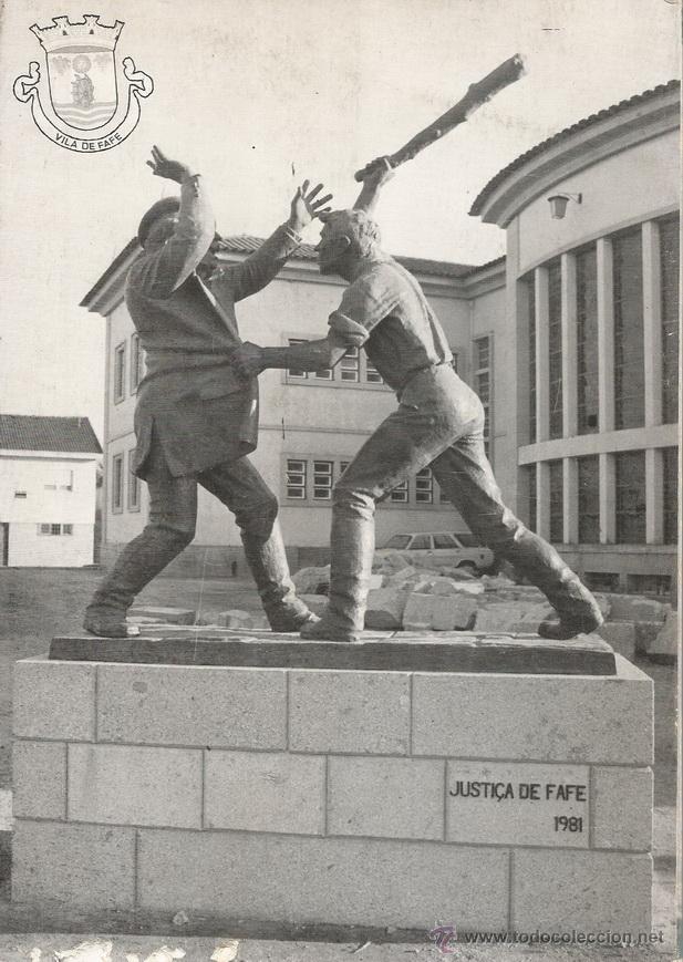 Libros de segunda mano: A. LOPES DE OLIVEIRA. Fafe e o seu  Concelho. RM67441. - Foto 2