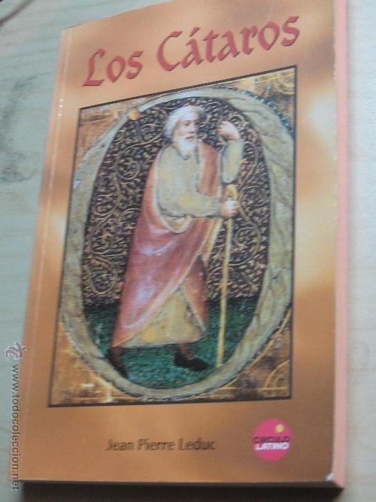 Libros de segunda mano: LOS C&Aacute;TAROS JEAN PIERRE LEDUC EDITORIAL C&Iacute;RCULO LATINO A&Ntilde;O 2002 - Foto 1