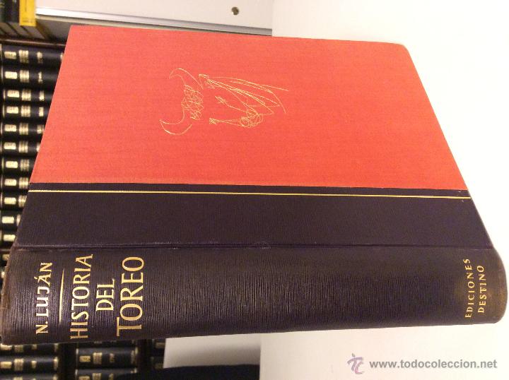 Libros de segunda mano: HISTORIA DEL TOREO  Autor: N&eacute;stor Luj&aacute;n - Foto 2