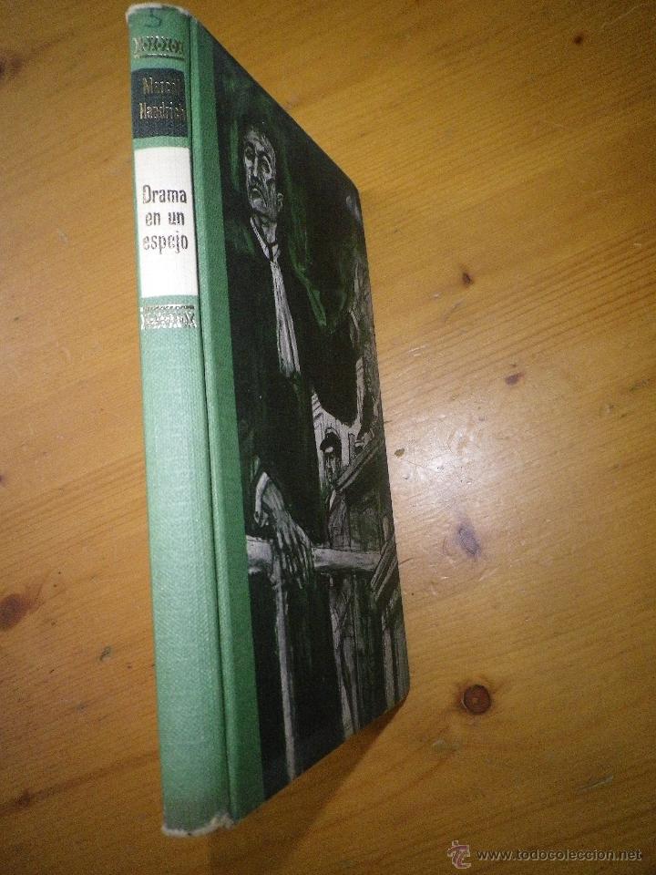 Libros de segunda mano: LIBRO  DRAMA EN UN ESPEJO  POR MARCEL HAEDRICH - Foto 1