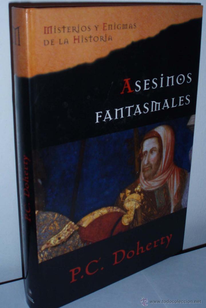 Libros de segunda mano: ASESINOS FANTASMALES de P.C. Doherty - Foto 1