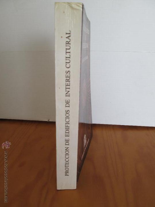 Libros de segunda mano: PROTECCION DE EDIFICIOS DE INTERES CULTURAL PROVINCIA DE GRANADA. E.D. GOBIERNO CIVIL DE GRANADA. - Foto 2