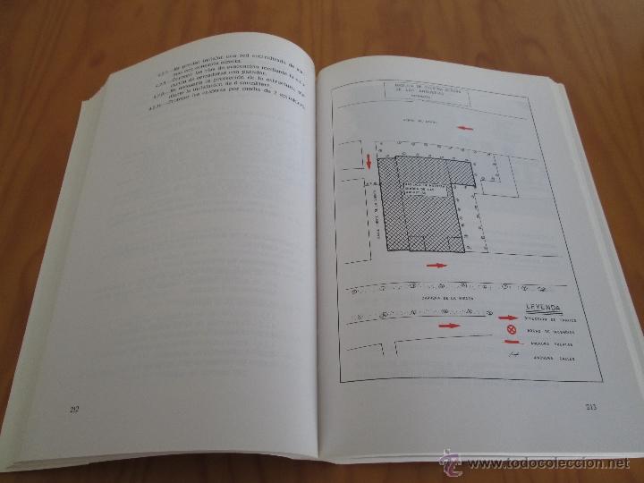 Libros de segunda mano: PROTECCION DE EDIFICIOS DE INTERES CULTURAL PROVINCIA DE GRANADA. E.D. GOBIERNO CIVIL DE GRANADA. - Foto 8