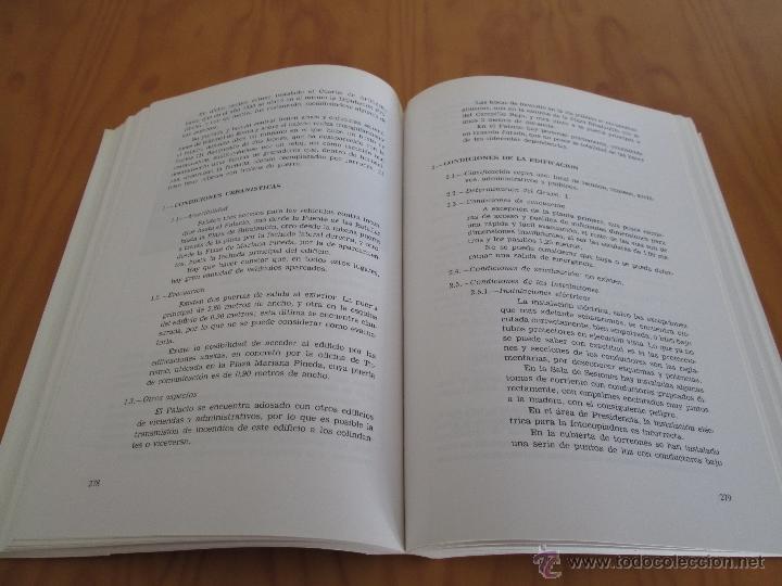 Libros de segunda mano: PROTECCION DE EDIFICIOS DE INTERES CULTURAL PROVINCIA DE GRANADA. E.D. GOBIERNO CIVIL DE GRANADA. - Foto 9