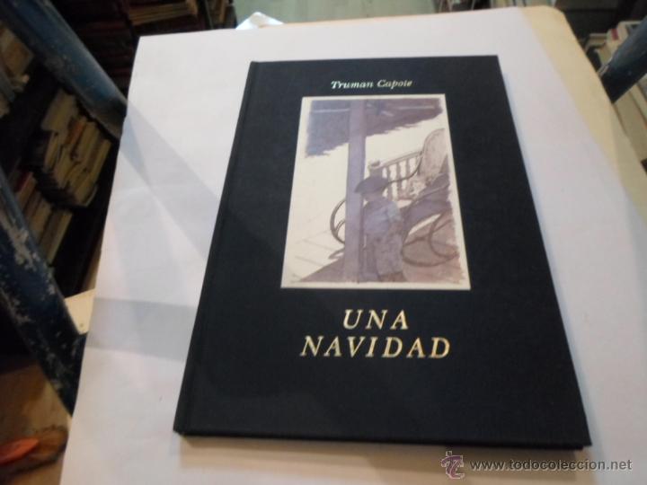 Libros de segunda mano: Truman Capote, Una navidad, Circulo de Lectores - Foto 1