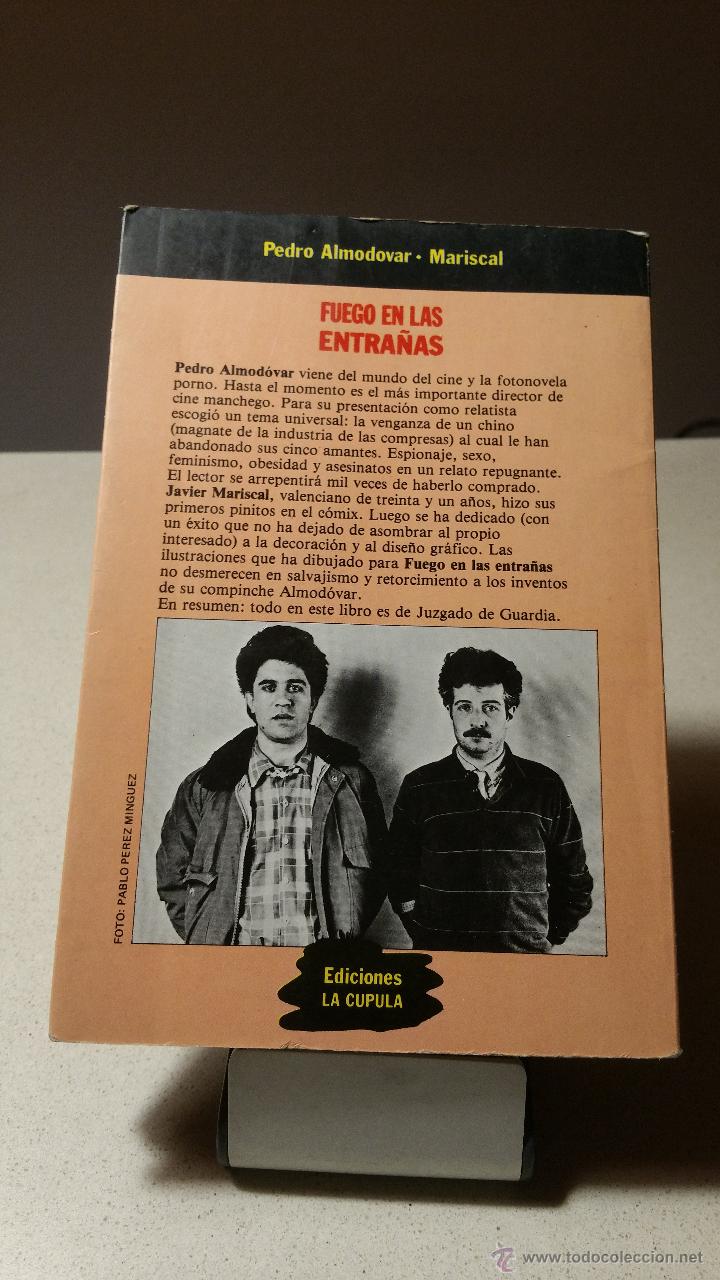 Libros de segunda mano: Fuego en las entra&ntilde;as de Pedro Almod&oacute;var y Mariscal. ORIGINAL 1981 - Foto 2