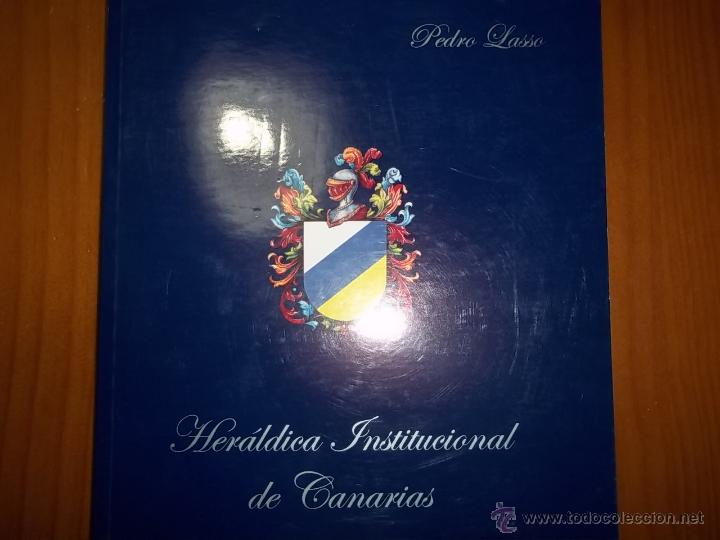 Libros de segunda mano: Pedro Lasso. Her&aacute;ldica Institucional de Canarias. - Foto 1