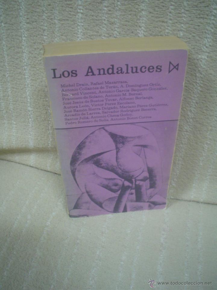 Libros de segunda mano: VV.AA.: LOS ANDALUCES - Foto 1