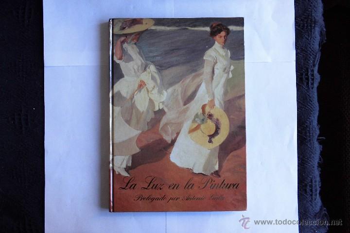 Libros de segunda mano: La luz en la pintura. Libro - Foto 1