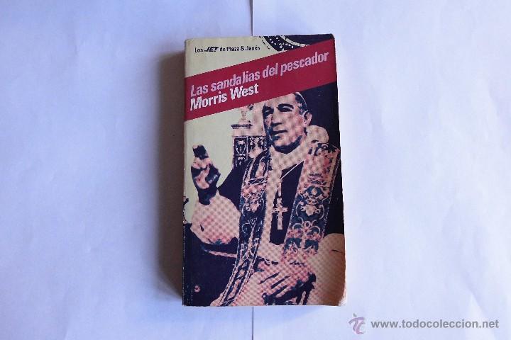 Libros de segunda mano: Las sandalias del pescador. Libro - Foto 1