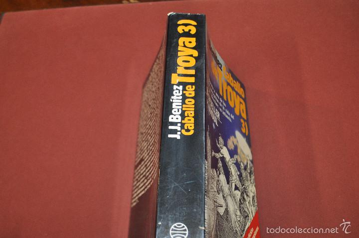 Libros de segunda mano: Caballo de troya 3 - J.J. Ben&iacute;tez - ES5 - Foto 2