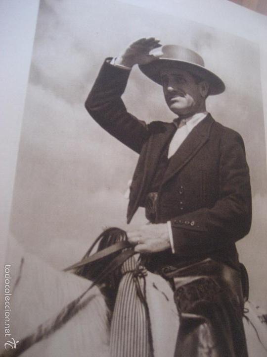 Libros de segunda mano: Sevilla en Fiestas. 1948. Luis Ortiz Mu&ntilde;oz. - Foto 10
