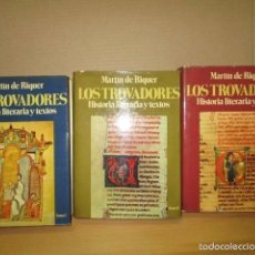 Libros de segunda mano: LOS TROVADORES. HISTORIA LITERARIA Y TEXTOS. MARTIN DE RIQUER. 3 TOMOS. COMPLETA 1975. Lote 57126637