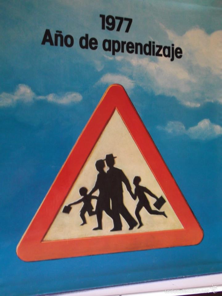 Libros de segunda mano: 1977: A&ntilde;o de aprendizaje de Difusora Internacional S.A. Anuario + Disco vinilo + Poster