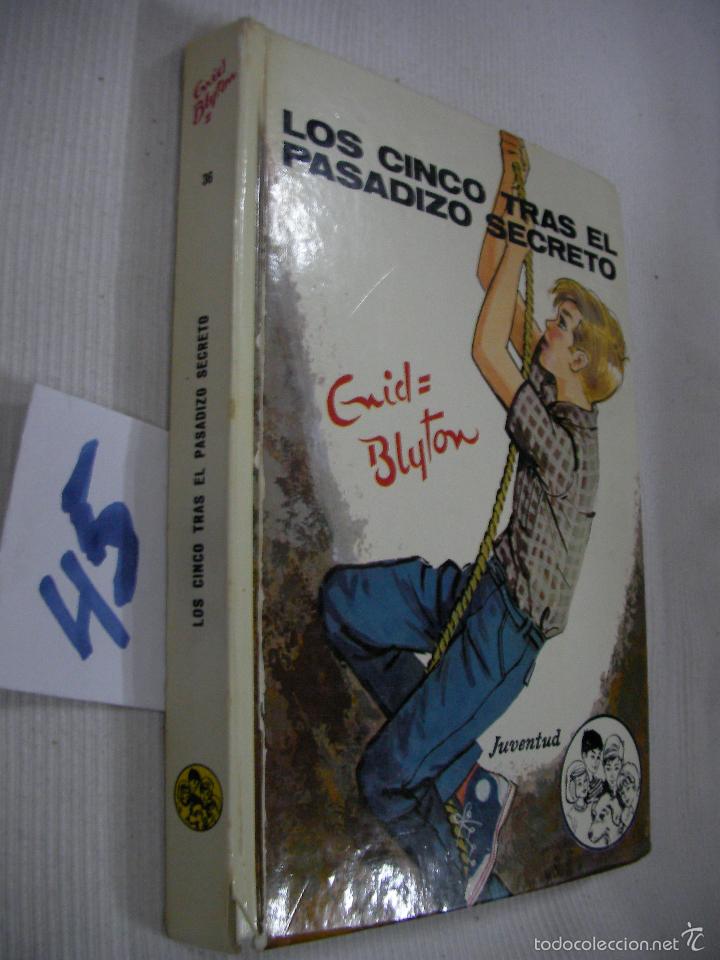 Libros de segunda mano: LOS CINCO TRAS EL PASADIZO SECRETO - ENID BLYTON - Foto 1