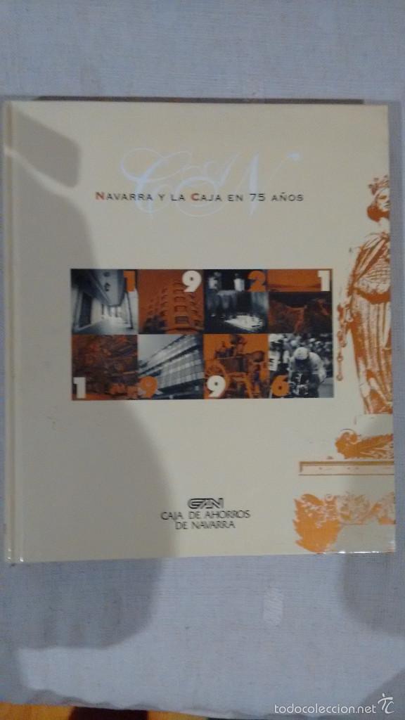 Libros de segunda mano: navarra y la caja - Foto 1
