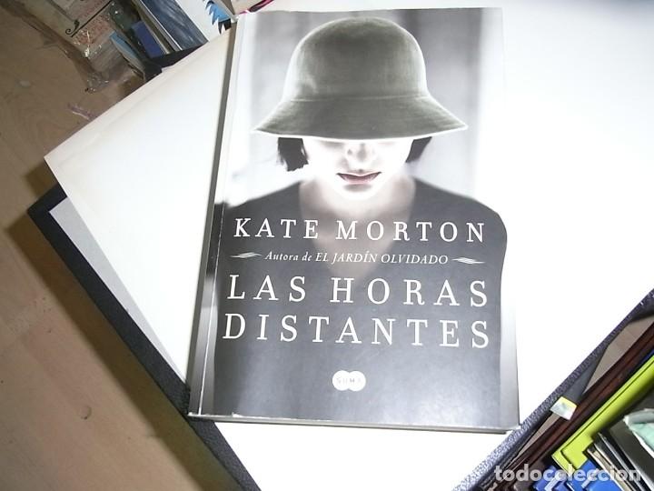Libros de segunda mano: Kate Morton, Las horas distantes, Summa, 2012 - Foto 1