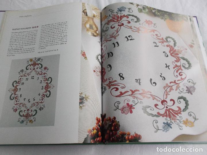 Libros de segunda mano: BORDADO CREATIVO. LABORES CREATIVAS. MAS DE 100 PROYECTOS EXPLICADOS PASO A PASO. CIRCULO DE LECTORE - Foto 5
