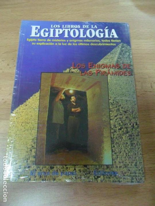 Libros de segunda mano: LOS LIBROS DE EGIPTOLOGIA - LOS ENIGMAS DE LAS PIRAMIDES - Foto 1