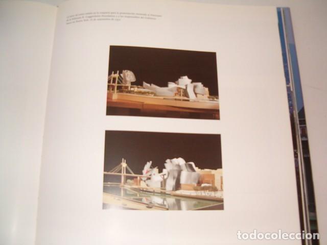 Libros de segunda mano: FRANK O. GEHRY. El Museo Guggenheim Bilbao. RM76936. - Foto 2
