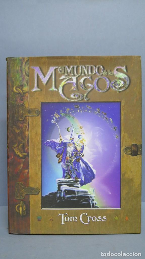 Libros de segunda mano: EL MUNDO DE LOS MAGOS. TOM CROSS - Foto 1
