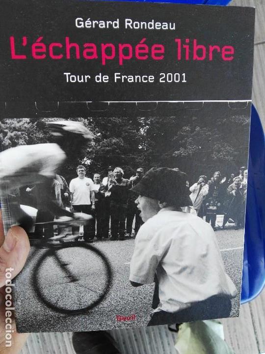 Libros de segunda mano: Libro fotografias tour 2001. @@@ - Foto 1