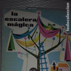 Libros de segunda mano: LA ESCALERA MAGICA. TRABAJOS MANUALES. NIÑOS DE 8 A 10 AÑOS. SERIE AZUL 1. 1963