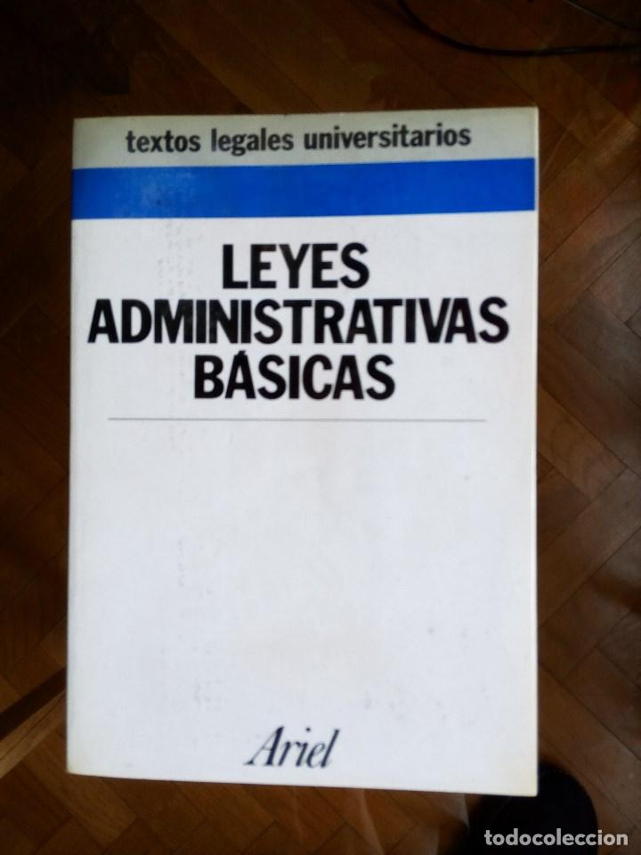 Libros de segunda mano: leyes administraivas b&aacute;sicas, ed. ariel - Foto 1
