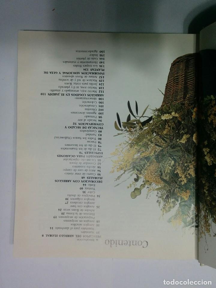 Libros de segunda mano: C&Oacute;MO DECORAR CON FLORES SECAS 1989 MALCOLM HILLIER 2&ordf; EDICI&Oacute;N  RA&Iacute;CES - Foto 3