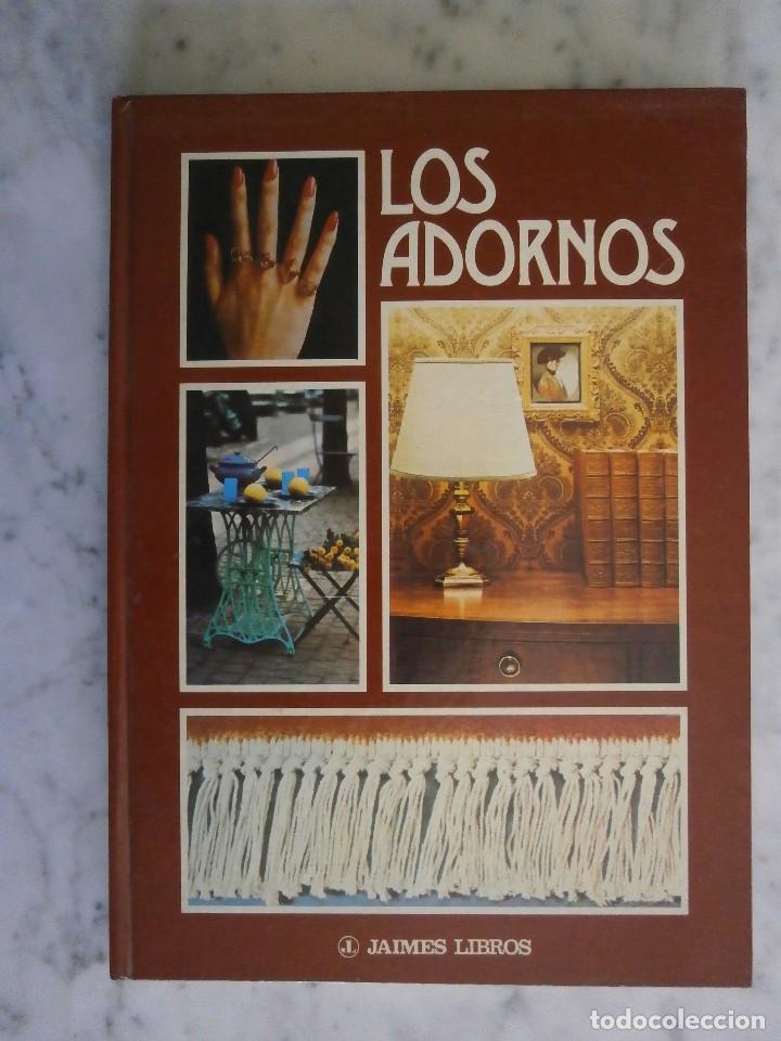 Libros de segunda mano: los adornos - jaimes  libros -1977 - - Foto 1