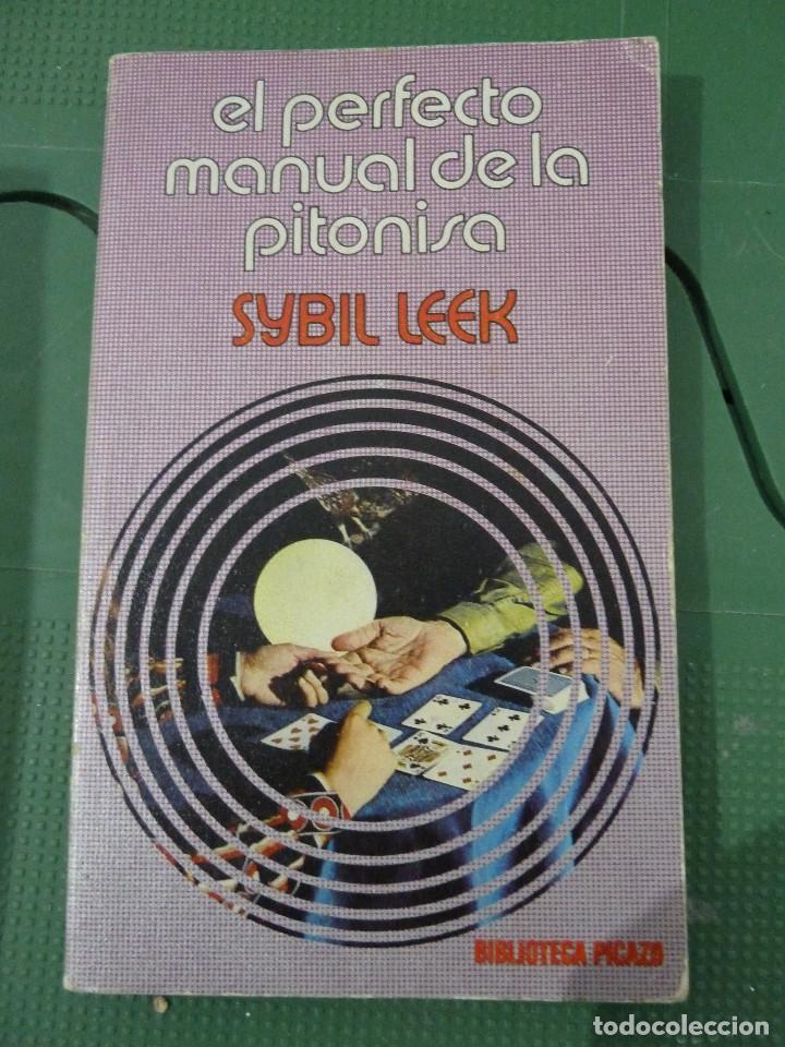 Libros de segunda mano: EL PERFECTO MANUAL DE LA PITONISA - PICAZO - Foto 1