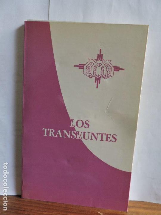 Livres d'occasion: Los transeuntes. Caracter&iacute;sticas de un modelo ideal de atencion. MENDIOROZ, Alfonso. Madrid 1988