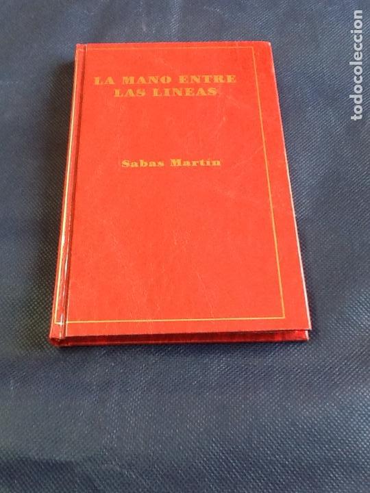 Libros de segunda mano: la mano entre las lineas. sabas martin - Foto 1